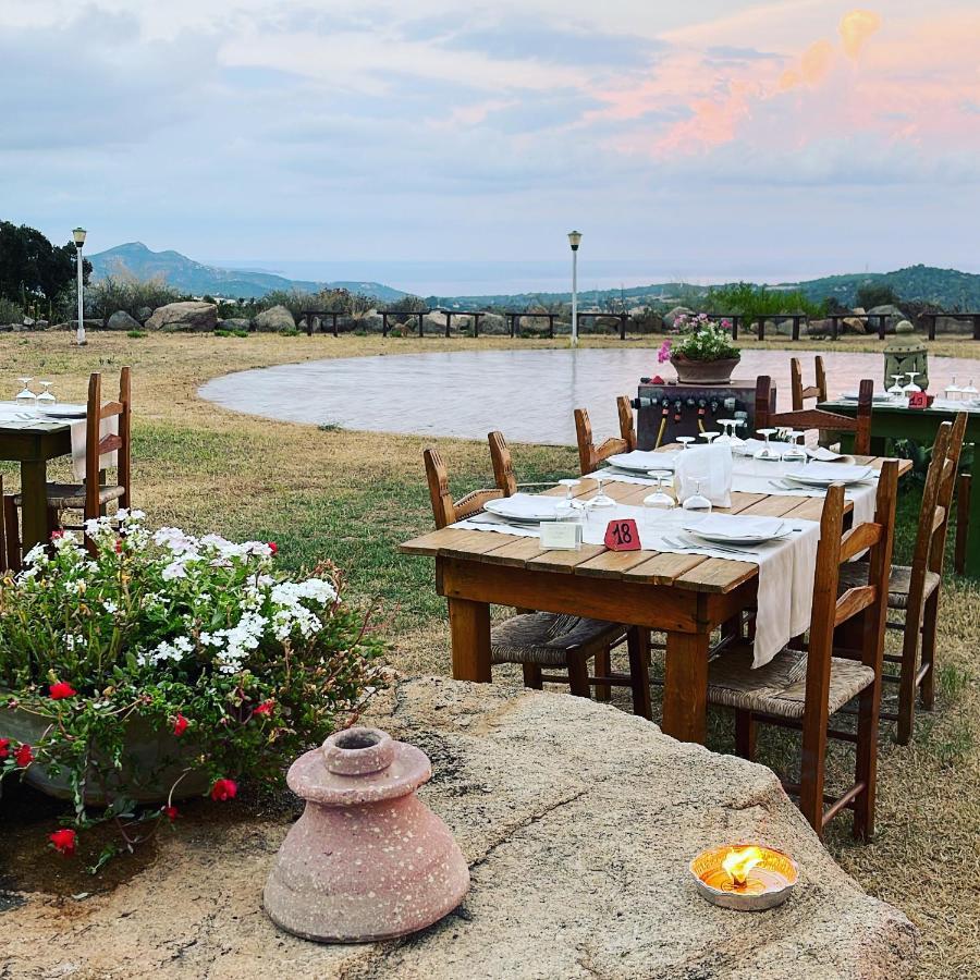 Is Bisus Guest House Castiadas Ngoại thất bức ảnh